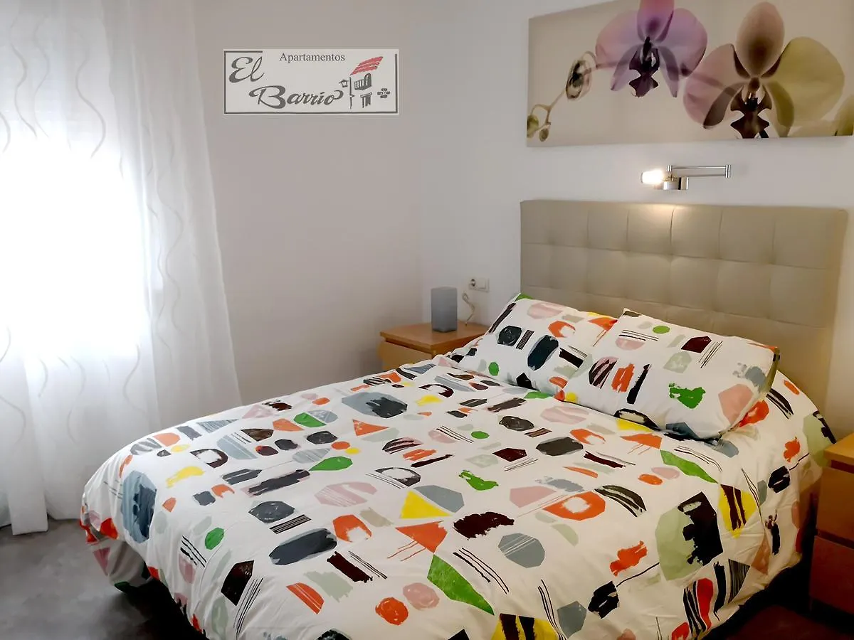 네르하 Apartamento El Barrio / La Torna 아파트