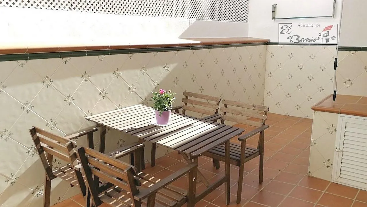 네르하 Apartamento El Barrio / La Torna 아파트